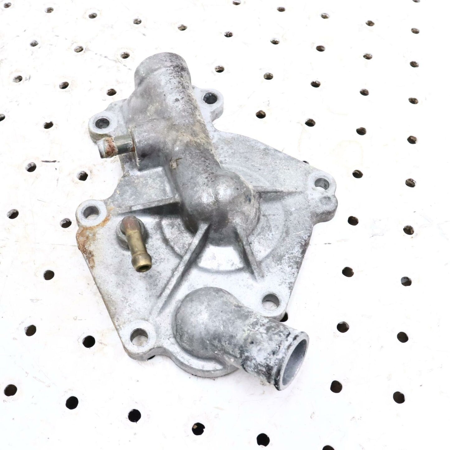 2003 ARCTIC CAT F7 FIRECAT 700 ENGINE WATER PUMP HOUSING COVER 3006-355