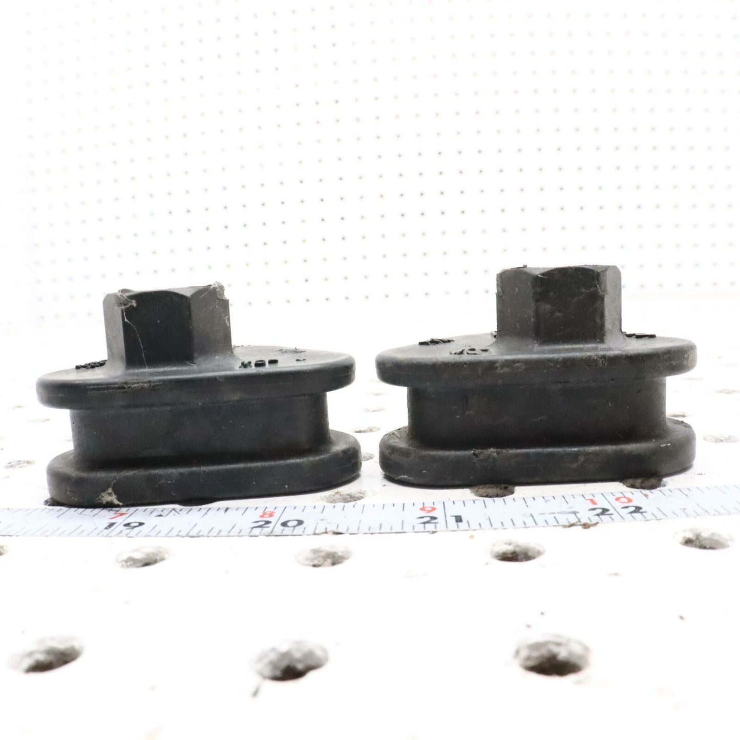 2007 POLARIS IQ 600 REAR SUSPENSION TORSION SPRING ADJUSTER 5434590 5434589