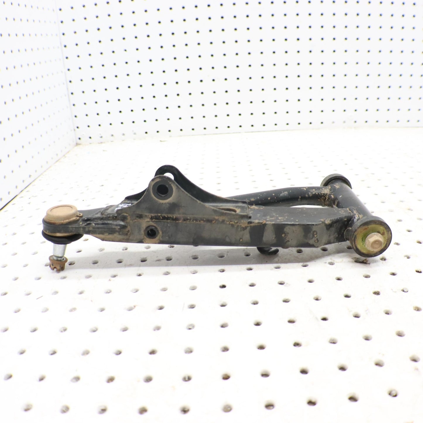 2016 SUZUKI KING QUAD 500 FRONT UPPER LEFT CONTROL ARM 52440-31820
