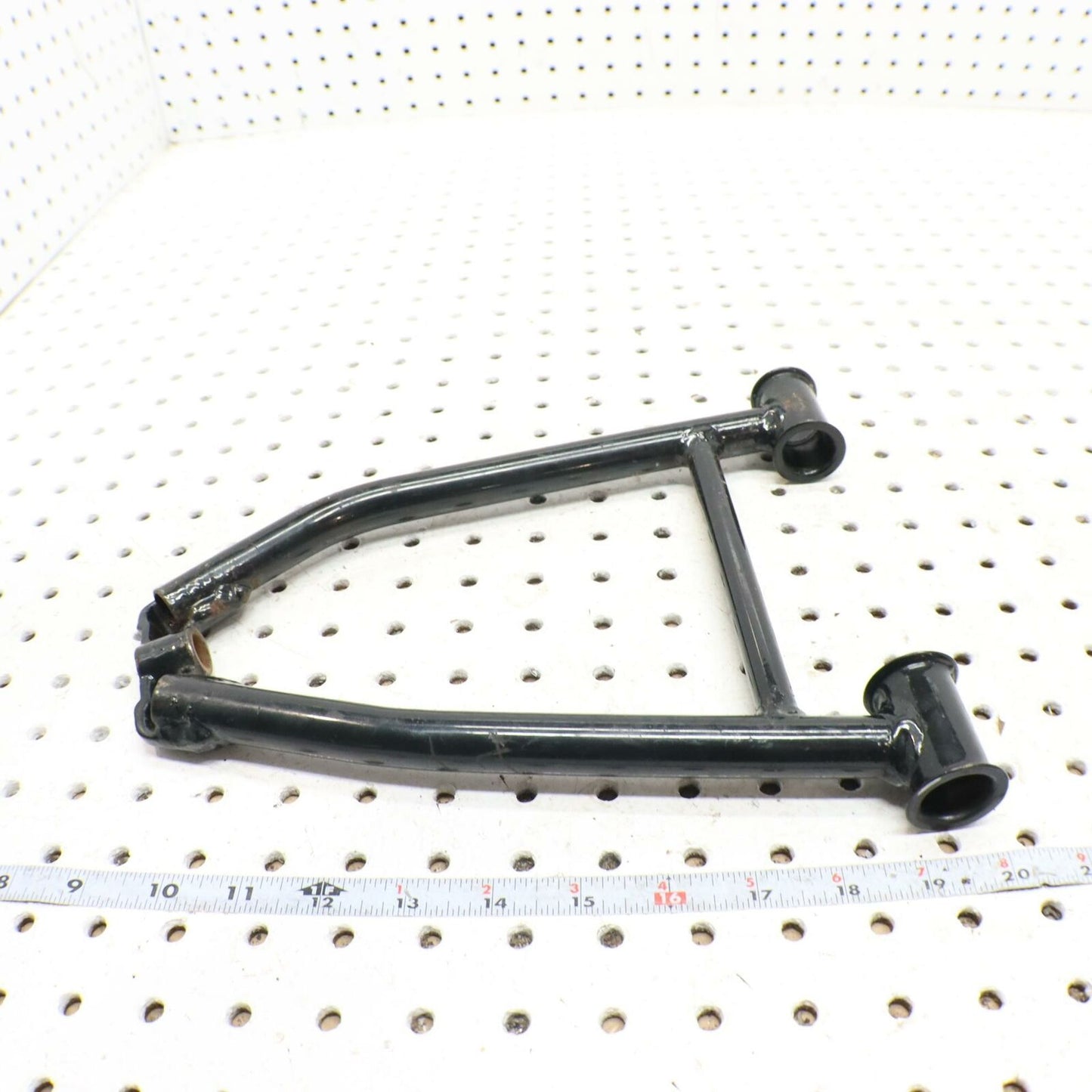 2006 POLARIS RMK 700 FRONT UPPER RIGHT CONTROL A ARM 2203024-385 2203024-067