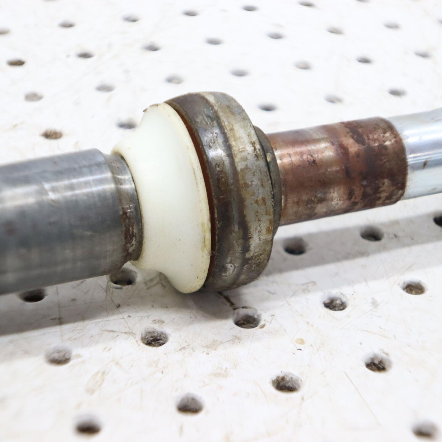2015 POLARIS SWITCHBACK 800 JACKSHAFT DRIVEN SHAFT 1333405; 1334332