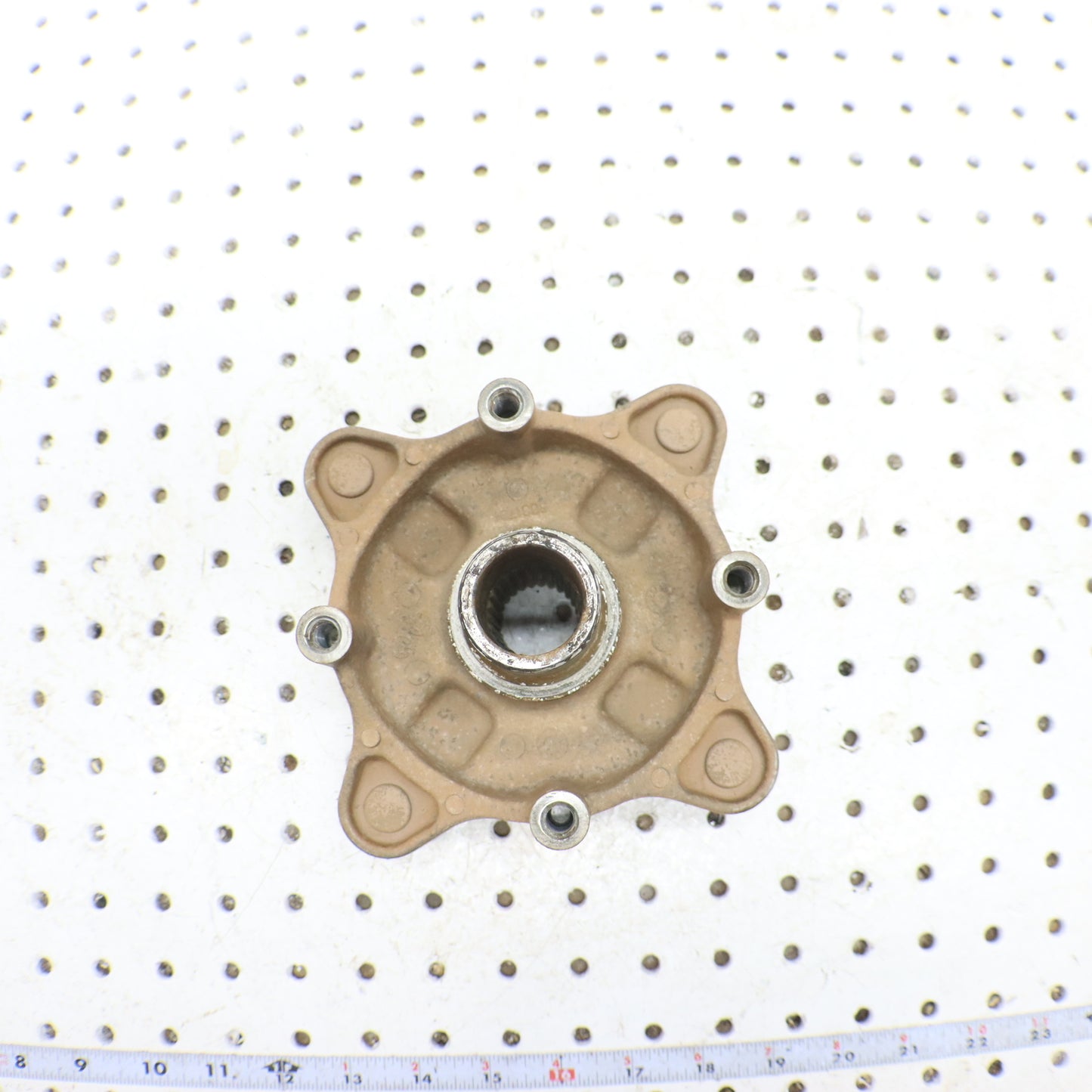 2014 Polaris Sportsman 570 Wheel Hub REAR 5135113 5143629