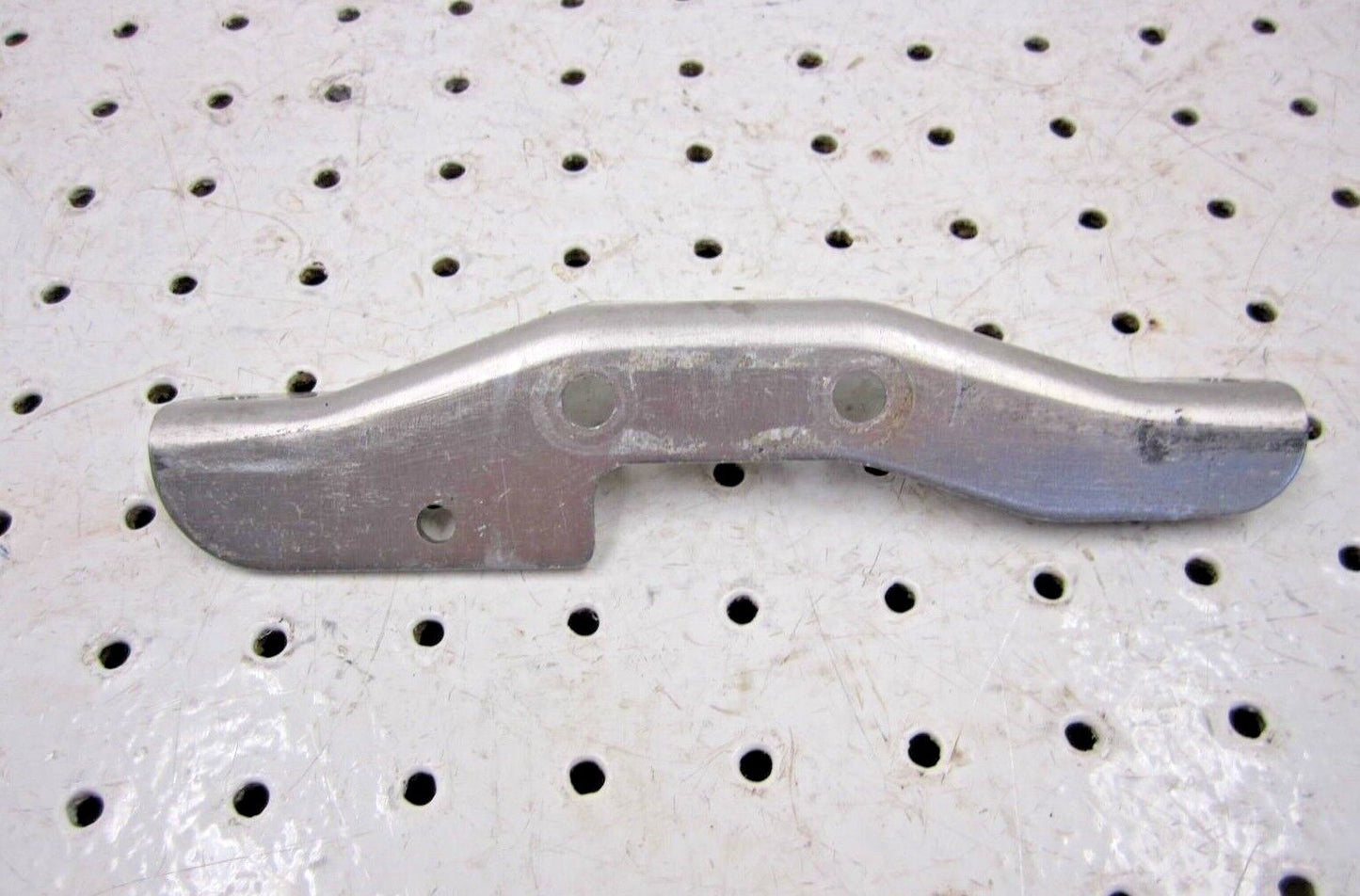 2004 ARCTIC CAT SABERCAT 600 LX RETAINING PLATE 0605-649