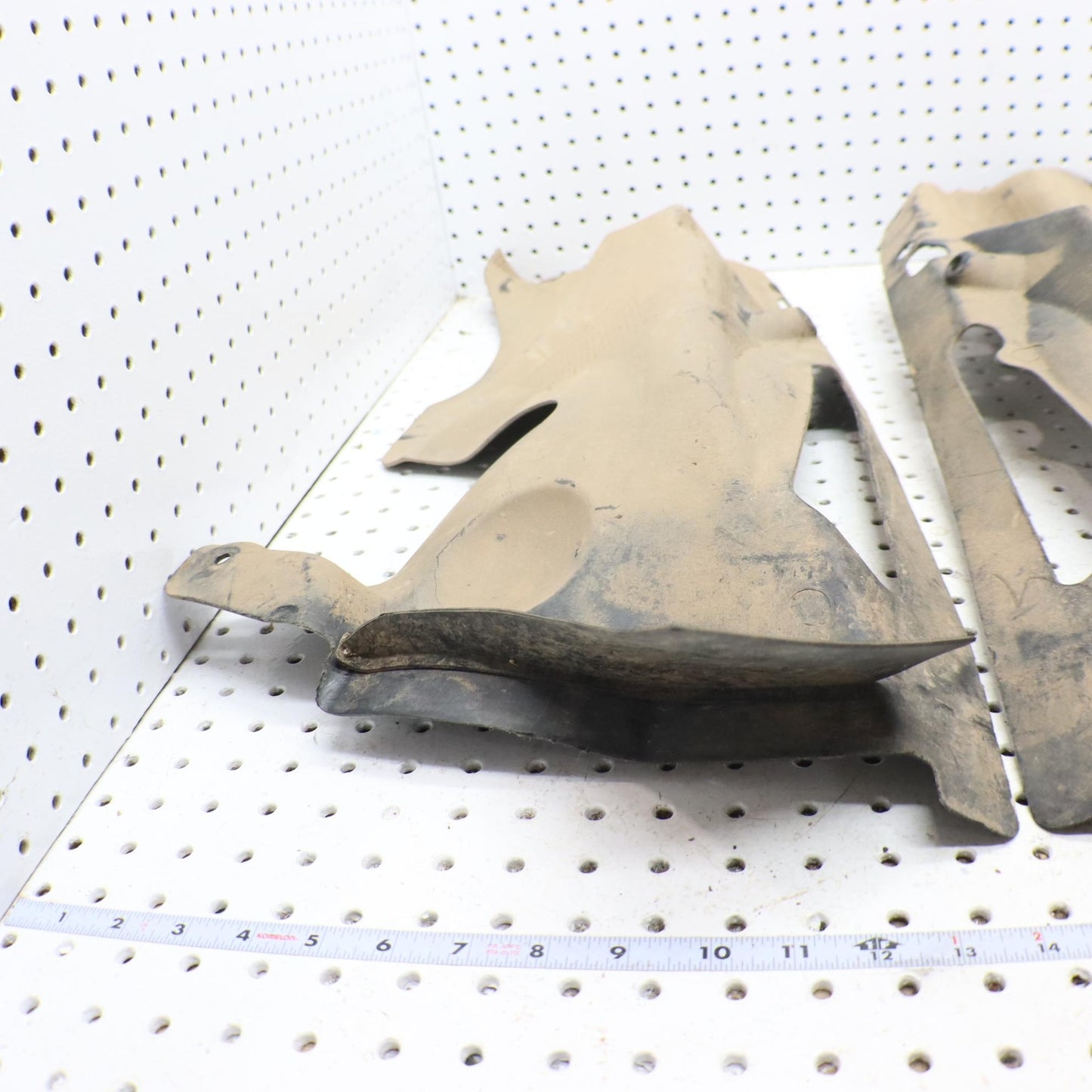 2016 SUZUKI KING QUAD 500 FRONT INNER SPLASH GUARD L, R 53411-31G02 53421-31G01
