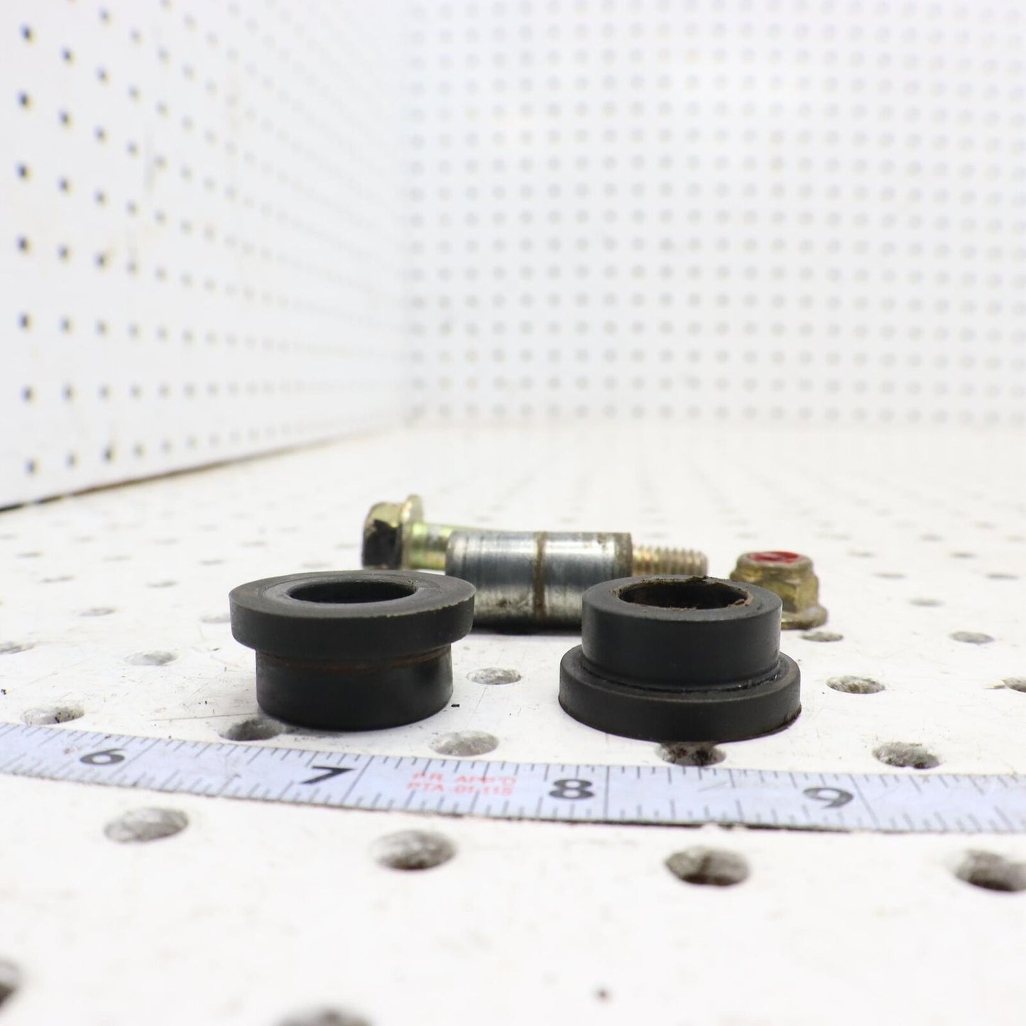 2008 POLARIS SWITCHBACK TURBO SHOCK BUSHING BOLT SPACER 1700072, 7518554 1700079