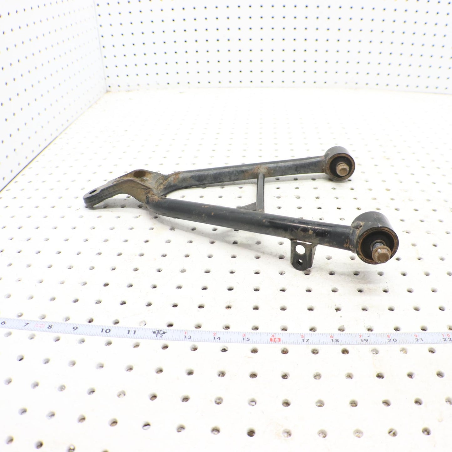 2016 SUZUKI KING QUAD 500 FRONT LOWER LEFT CONTROL A ARM 52420-31820