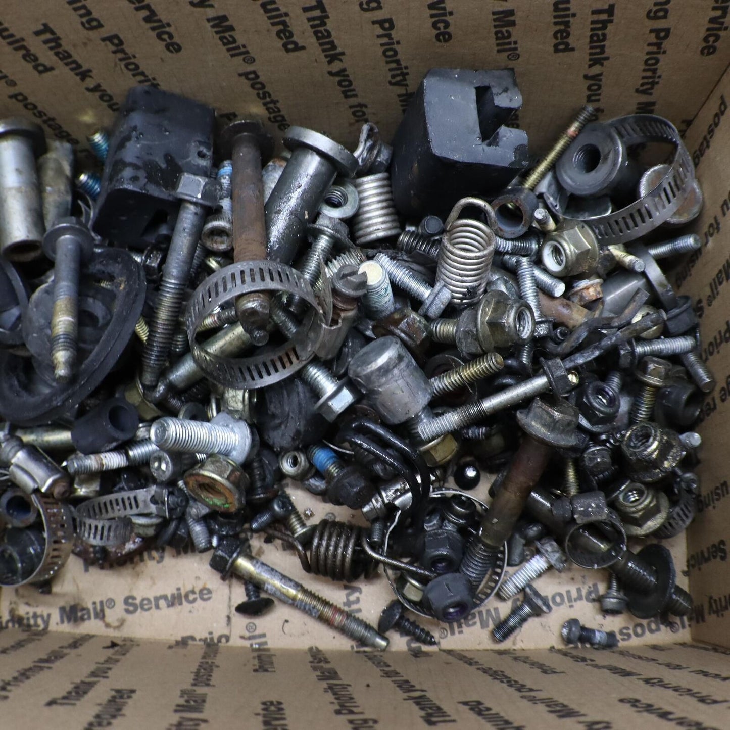 2011 ARCTIC CAT M8 MISCELLANEOUS BOLTS HARDWARE
