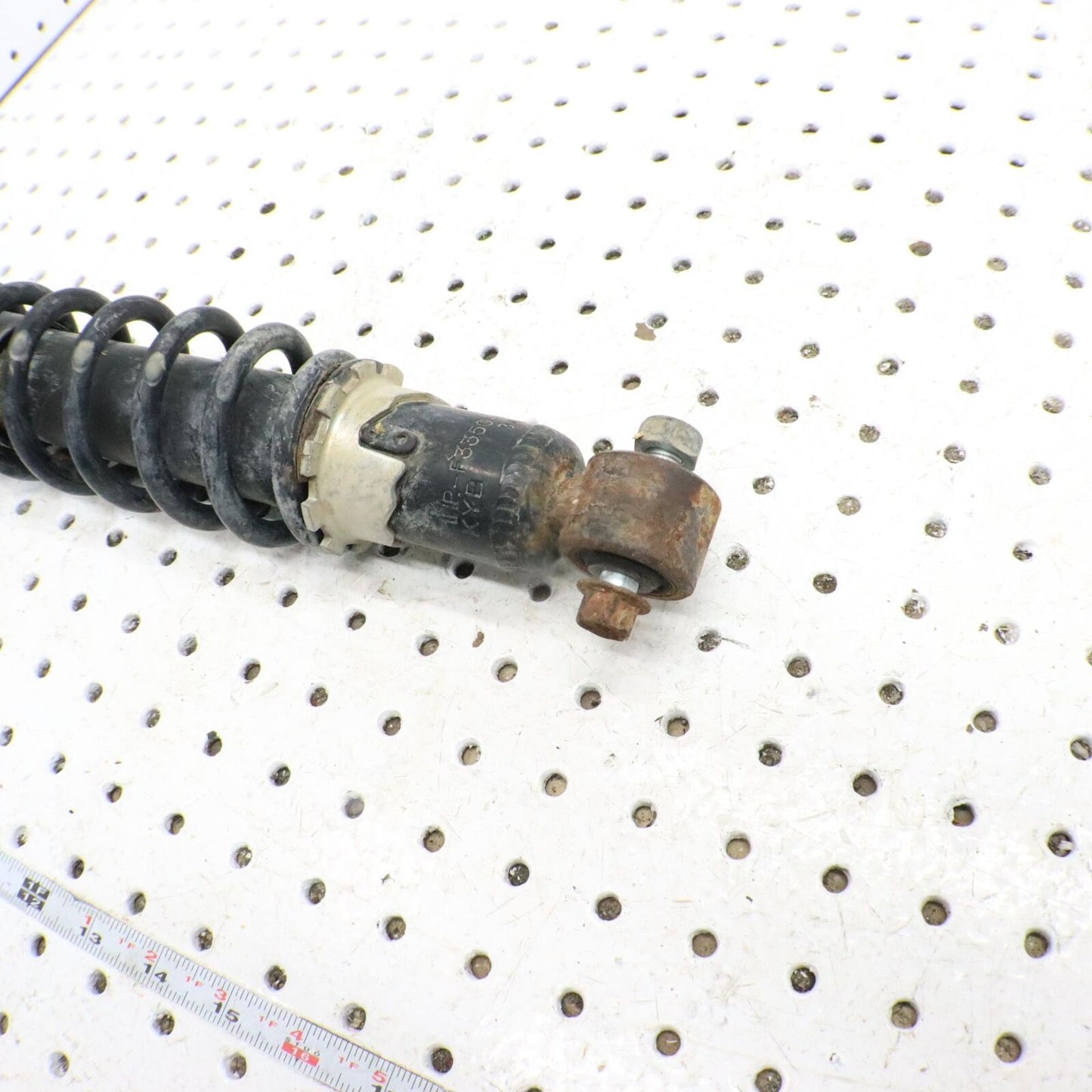2013 YAMAHA GRIZZLY 700 FRONT SHOCK ABSORBER SUSPENSION 1HP-F3350-00-00