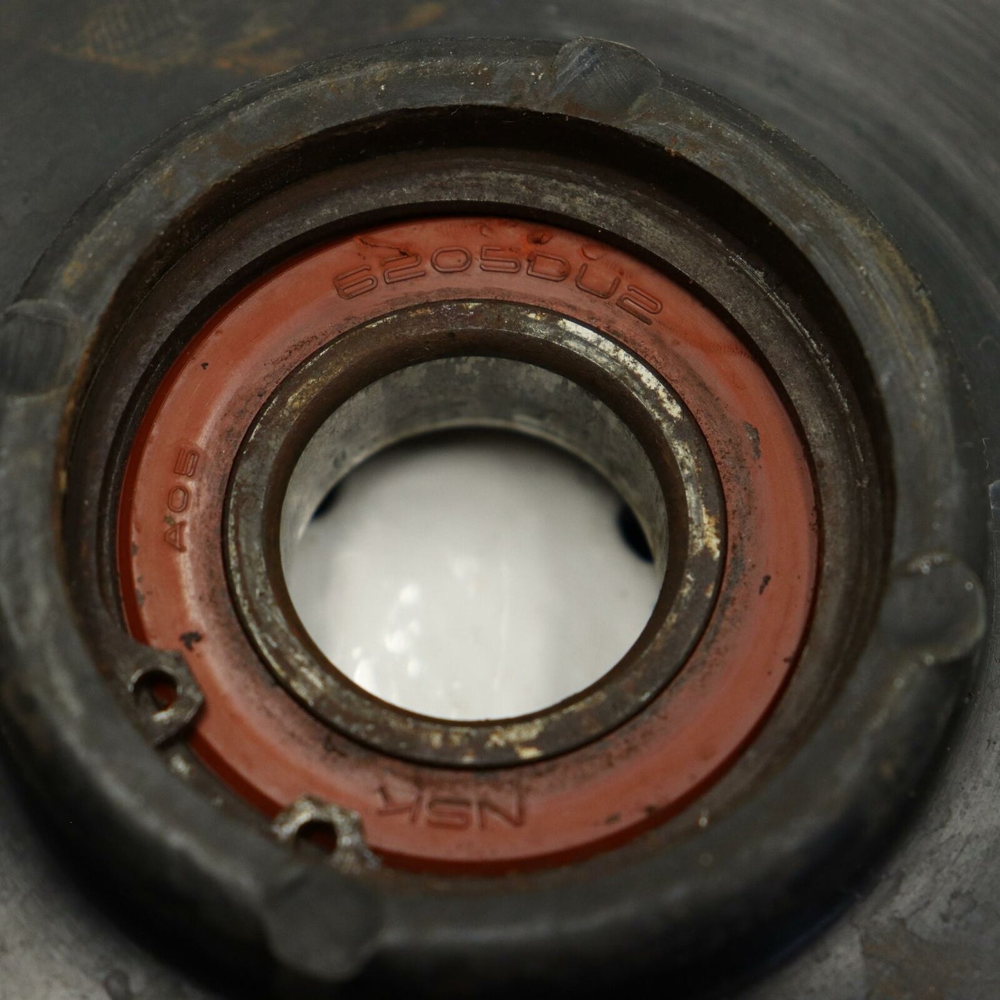 2006 ARCTIC CAT M7 TRACK UPPER WHEEL IDLER GUIDE 1604-690 5.63" OD 6205 BEARING