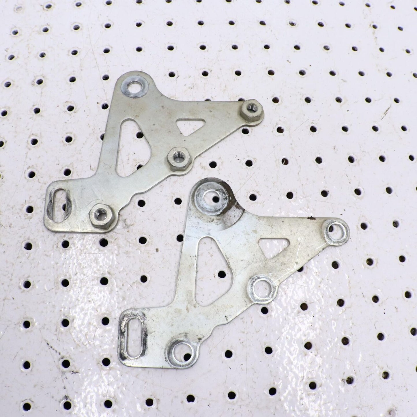 2013 POLARIS RANGER XP 900 TRANSMISSION MOUNT STAY BRACKET 3235398; 3235399
