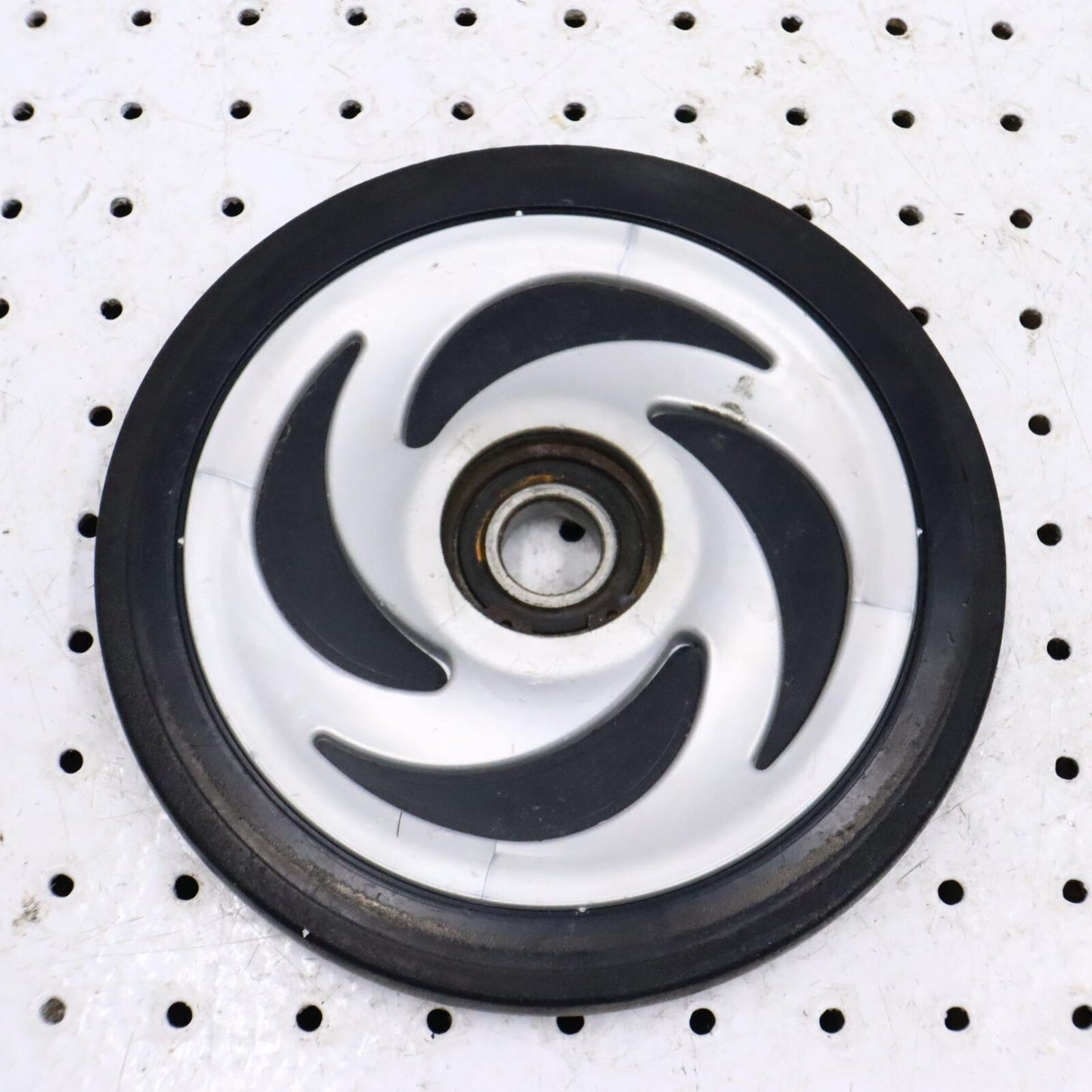 2008 POLARIS SWITCHBACK TURBO TRACK WHEEL IDLER GUIDE 1590388-244 7.25" O.D.