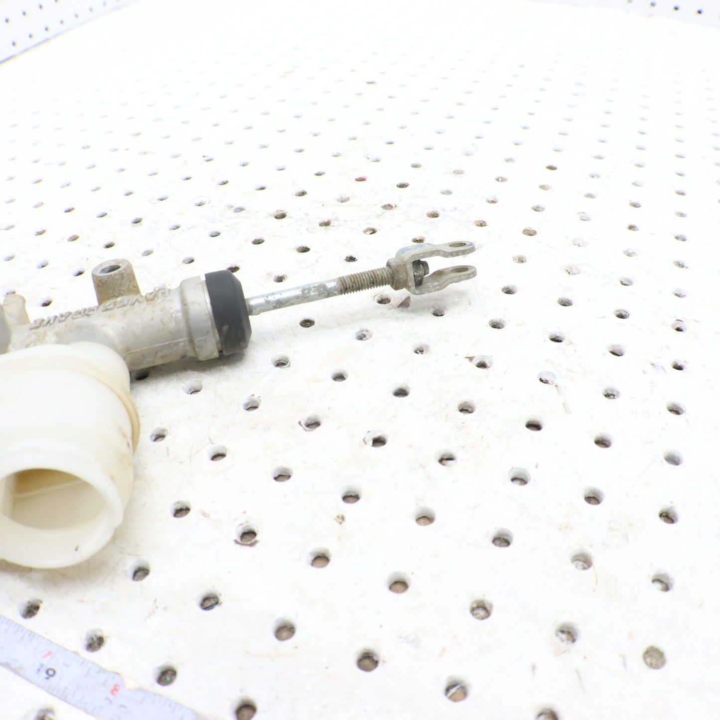 2009 Polaris Rzr 800 Brake Master Cylinder 1911234 1912463