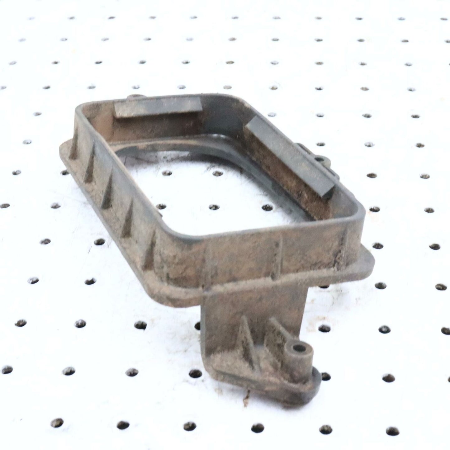 2005 BOMBARDIER OUTLANDER MAX 400 FRONT RIGHT HEADLIGHT SUPPORT 710000236