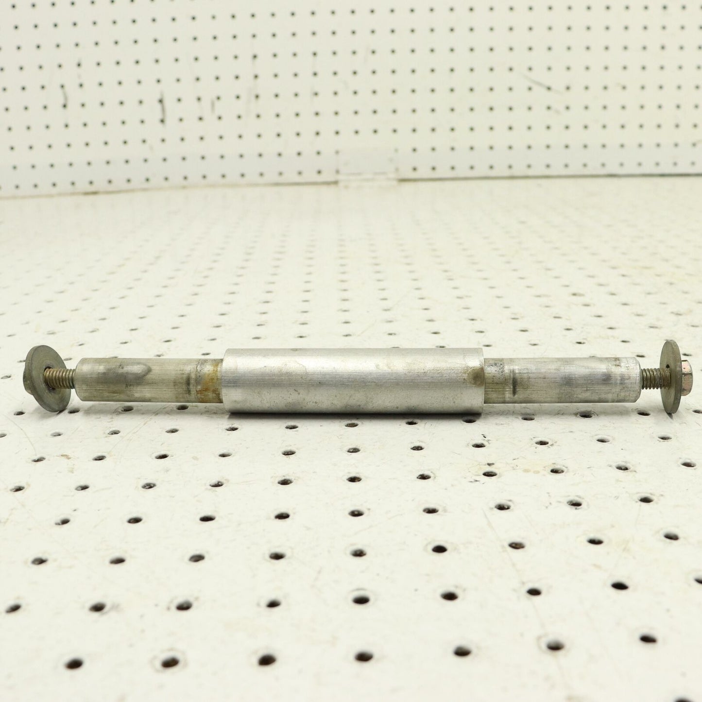 2007 POLARIS RMK 600 REAR BACK SUSPENSION AXLE 5135305