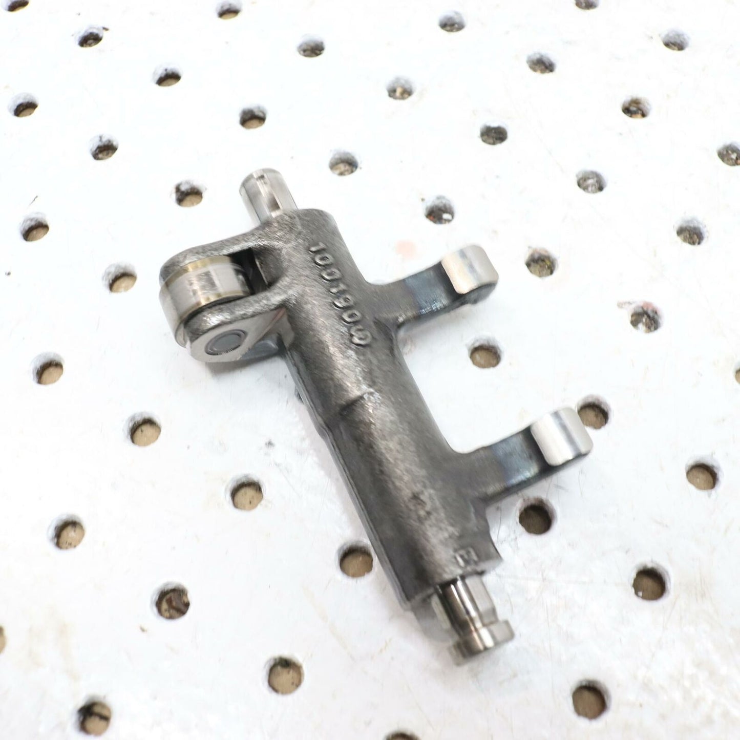 2006 POLARIS SWITCHBACK ASM. , ROCKER ARM, LONG 0451972