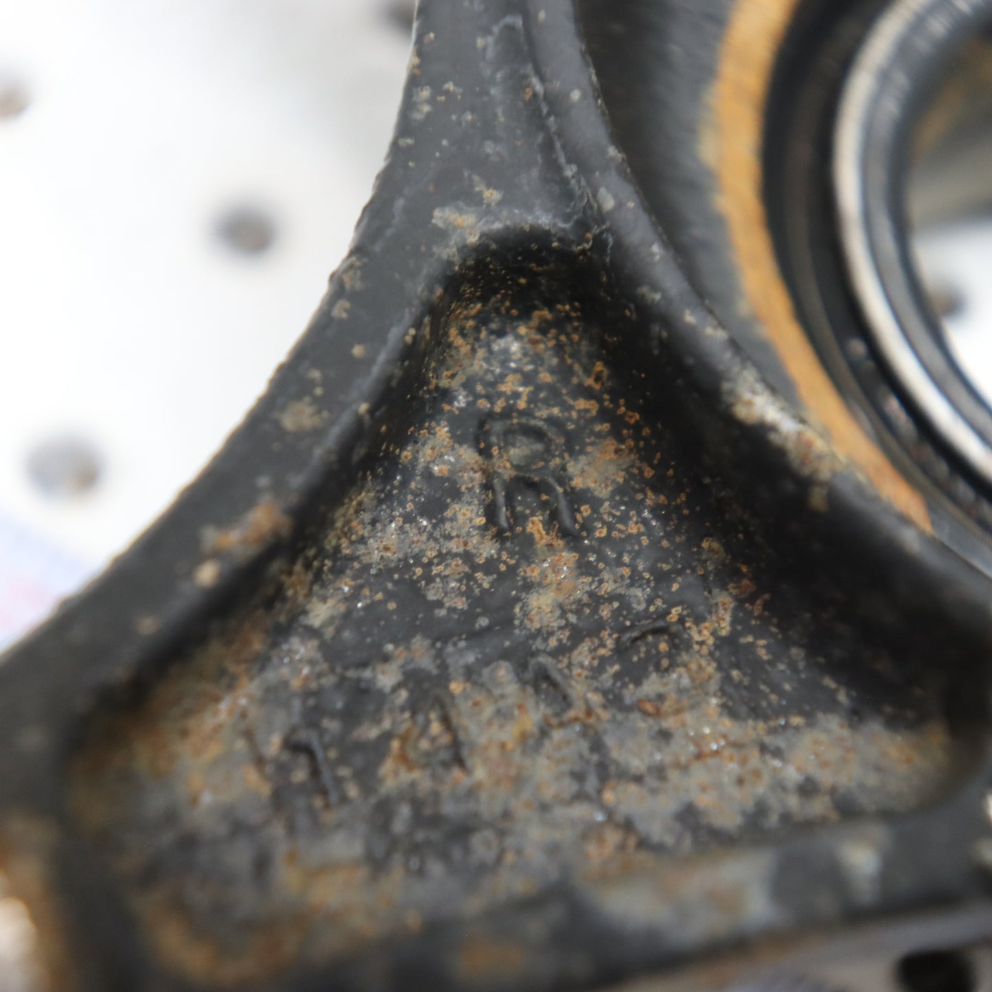 2013 Polaris Ranger Xp 900 Steering Knuckle FRONT RIGHT 5138232; 5139977