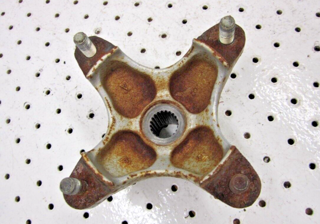 2004 KAWASAKI PRAIRIE 700 FRONT WHEEL HUB 49030-1135,49030-0046