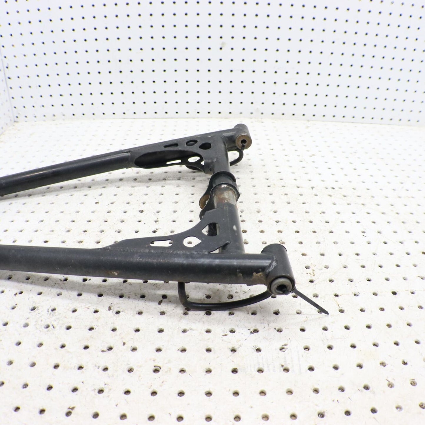 2015 POLARIS SWITCHBACK 800 FRONT TORQUE ARM 1543184-329; 1544186-329