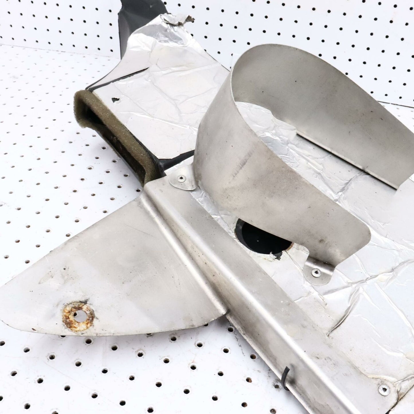 2009 ARCTIC CAT CROSSFIRE 1000 AIR INTAKE RIGHT 5606-865