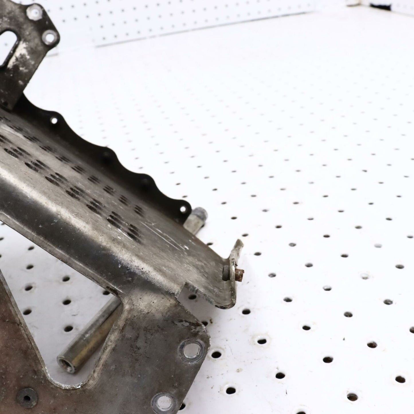 2006 ARCTIC CAT CROSSFIRE 700 RIGHT FRONT FOOT HOLDER REST 3706-222