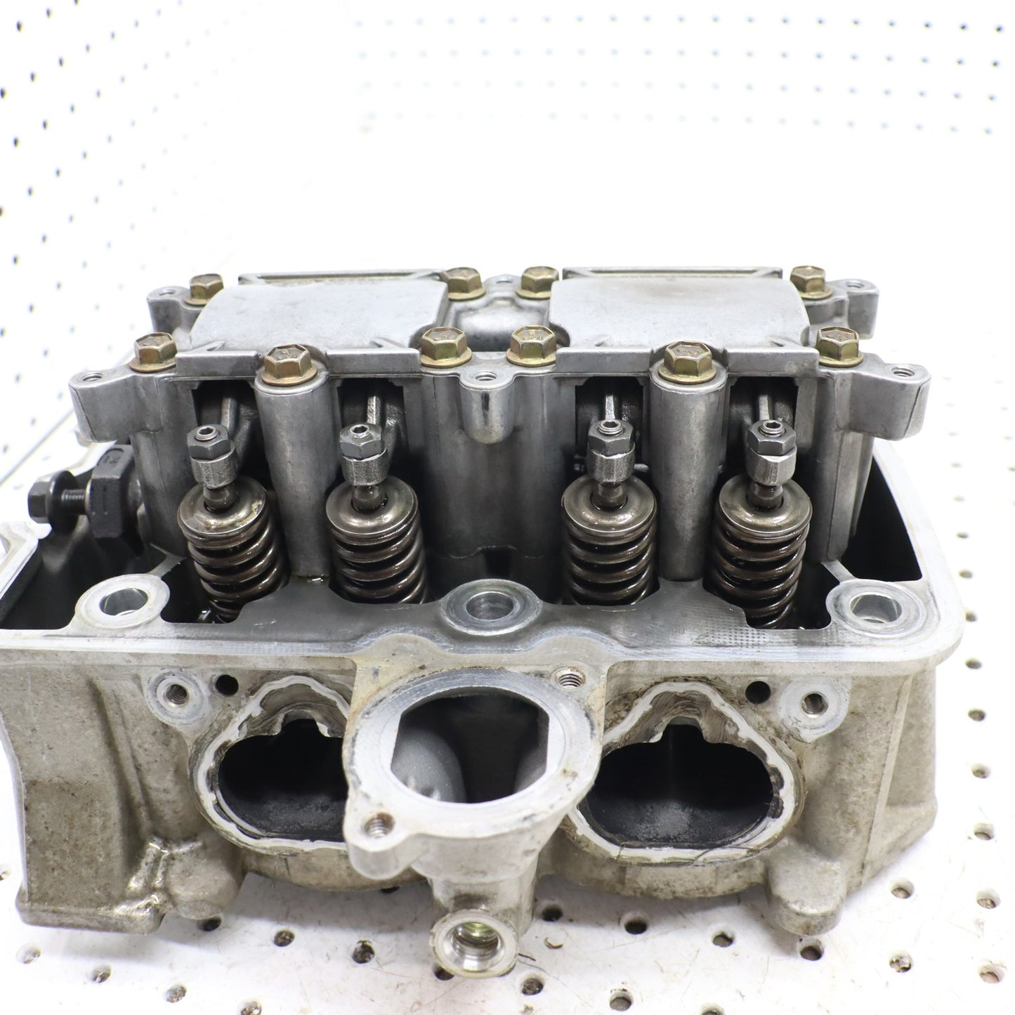 2009 Polaris Sportsman Xp 850 Cylinder Head 3022097; 3022565 CORE