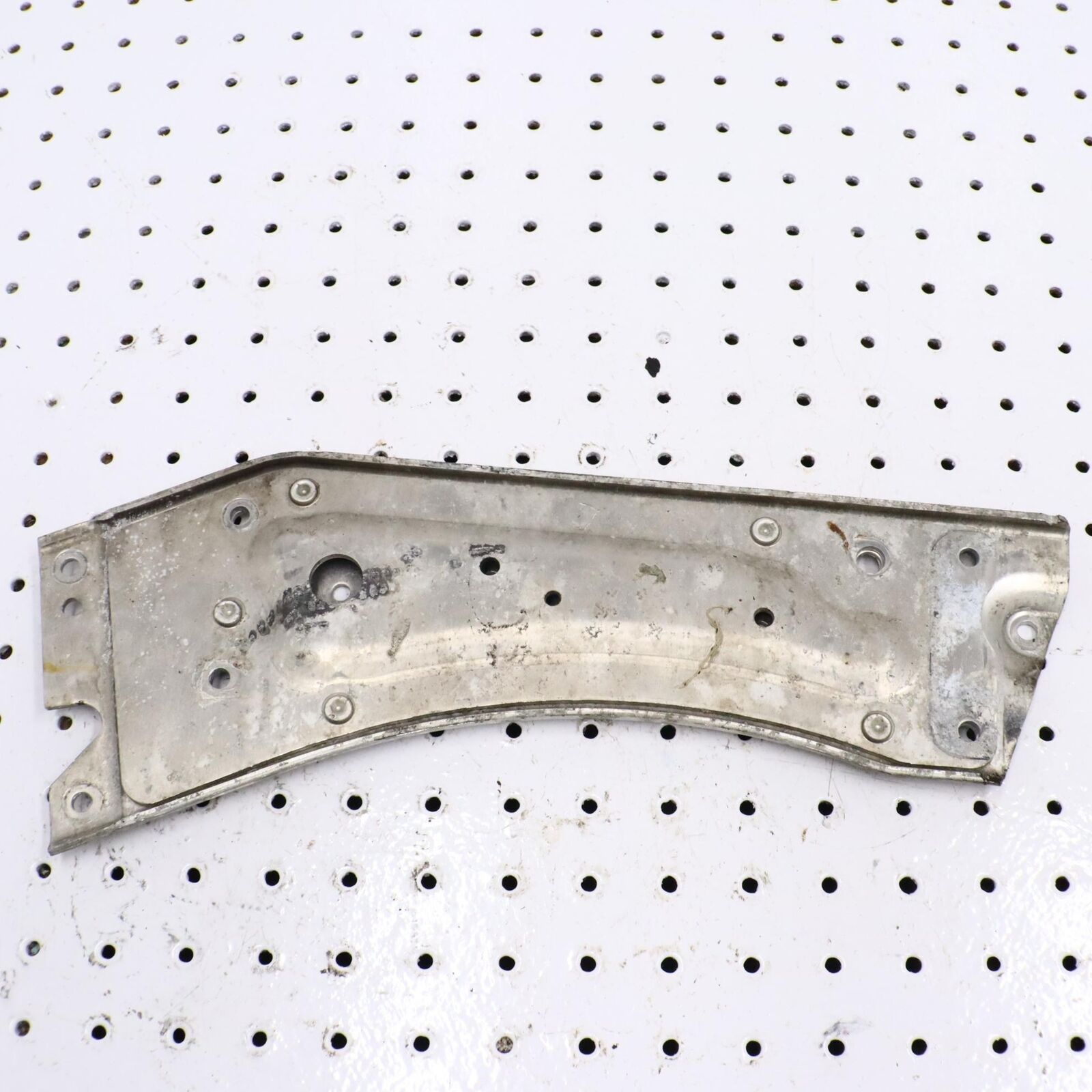 2006 POLARIS FUSION 700 ENGINE MOTOR MOUNT BRACKET 1015100