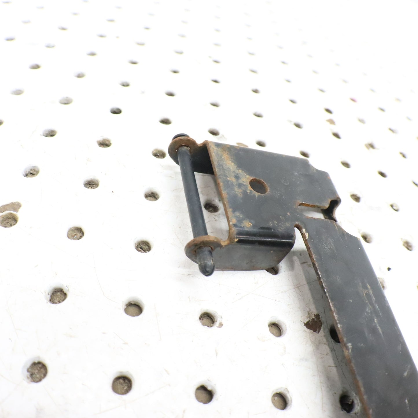 2016 Polaris Sportsman 570 Front Rack Pivot Brakcet 5259854-329