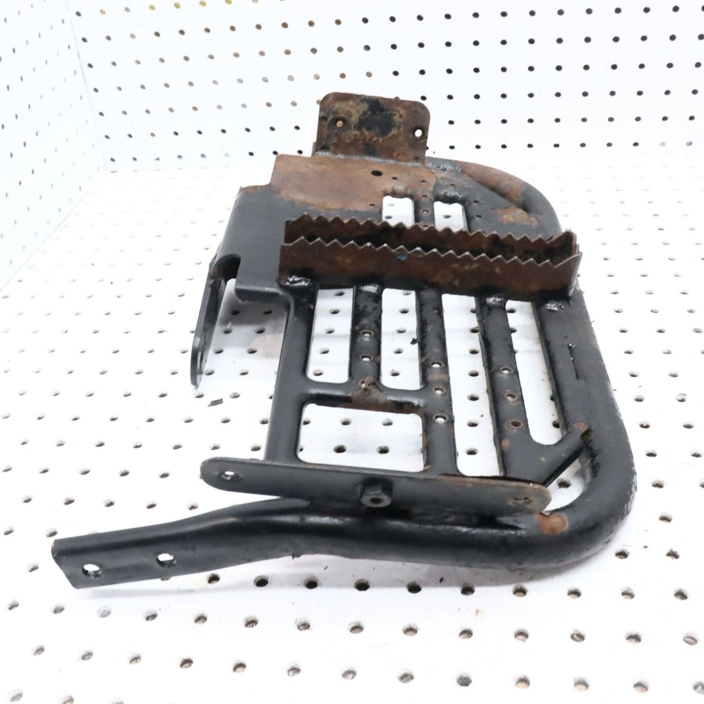 2004 ARCTIC CAT 650 LEFT FOOT REST 1506-351