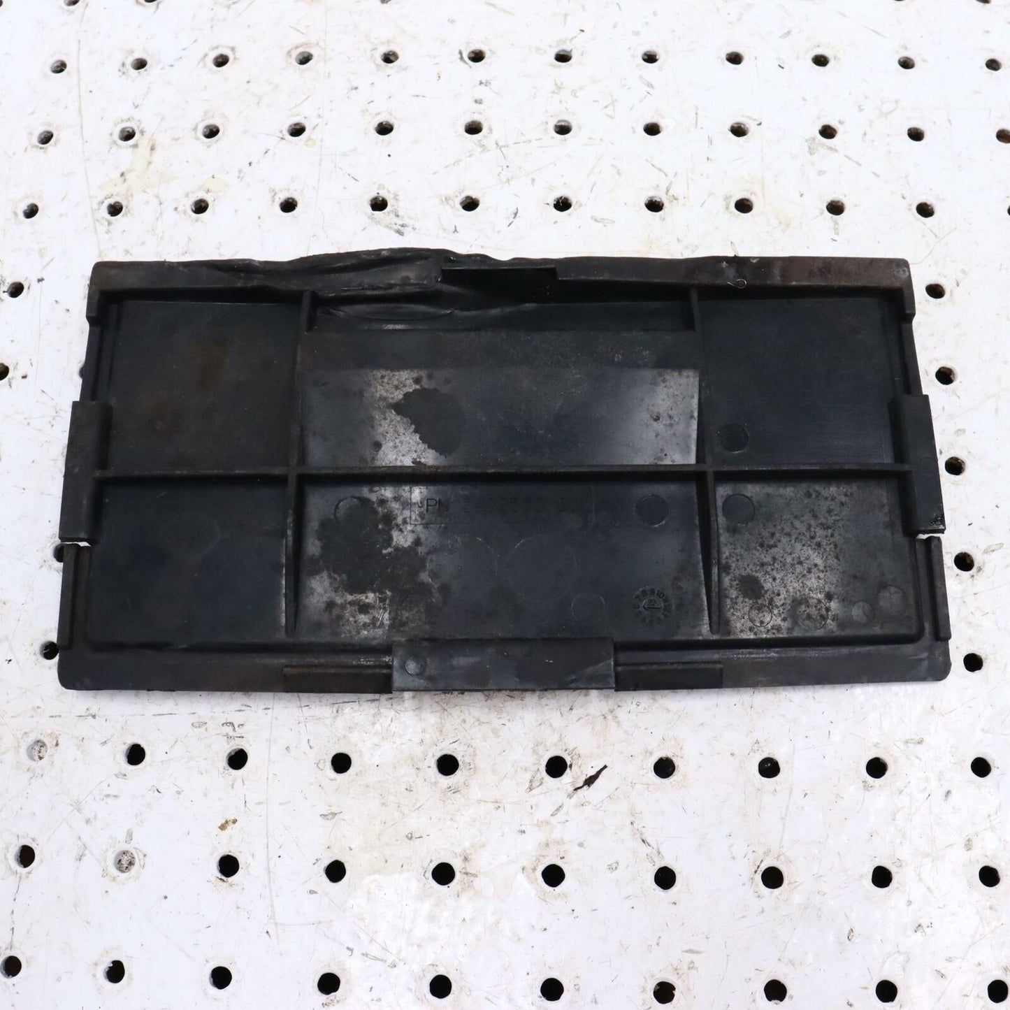 2007 POLARIS SWITCHBACK 600 AIR DAM COVER 2633212