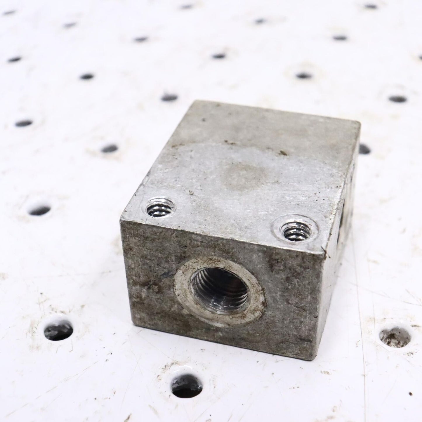 2013 POLARIS SPORTSMAN 550 CROSS FITTING 7052372