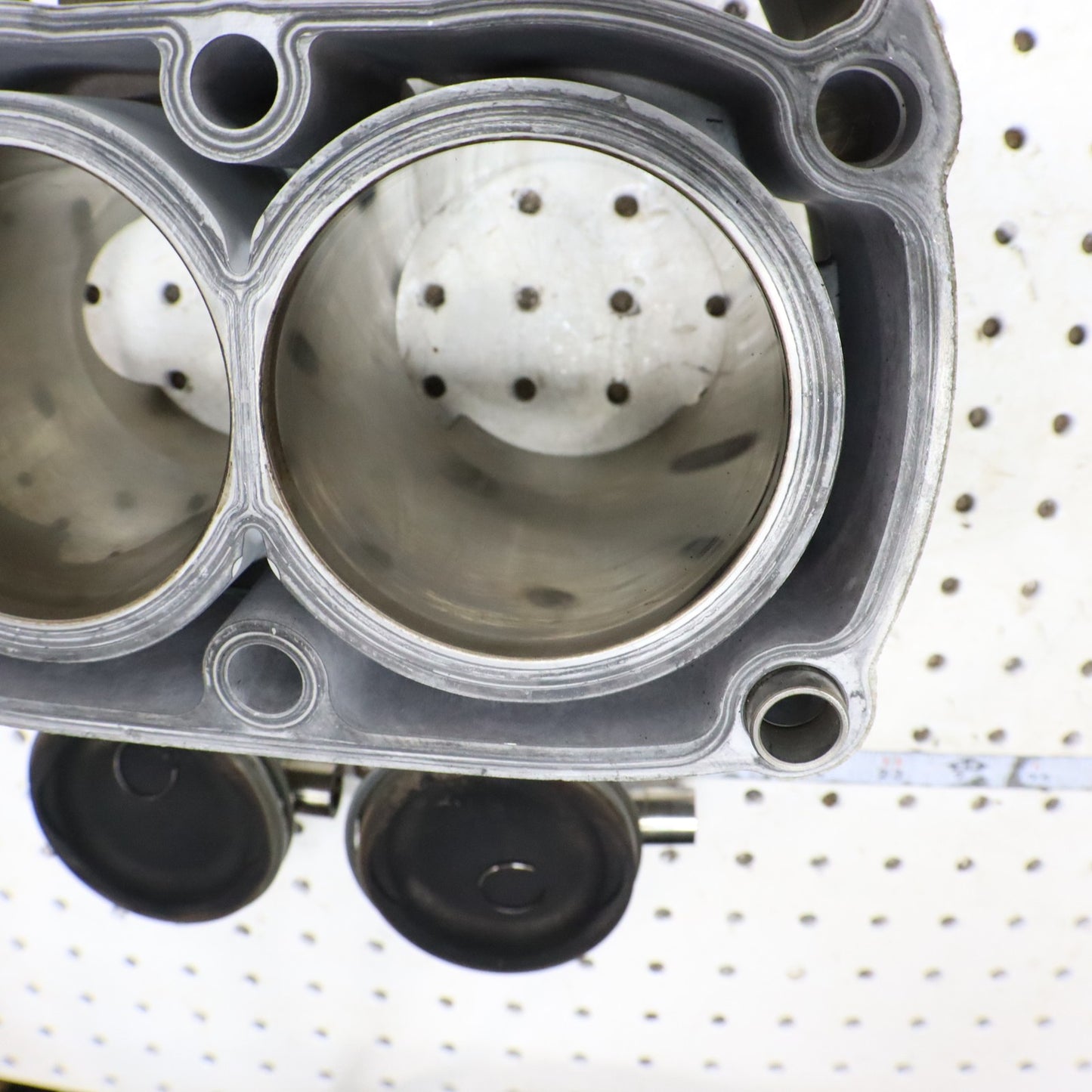 2008 Polaris Sportsman 800 Cylinder & PISTONS 2202696; 2203911