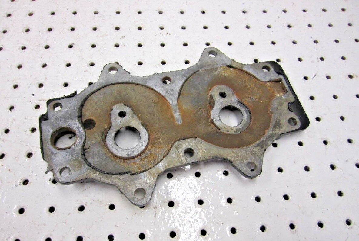 1998 MERCURY NORTHWOOD FORCE 40HP CYLINDER HEAD COVER 819376