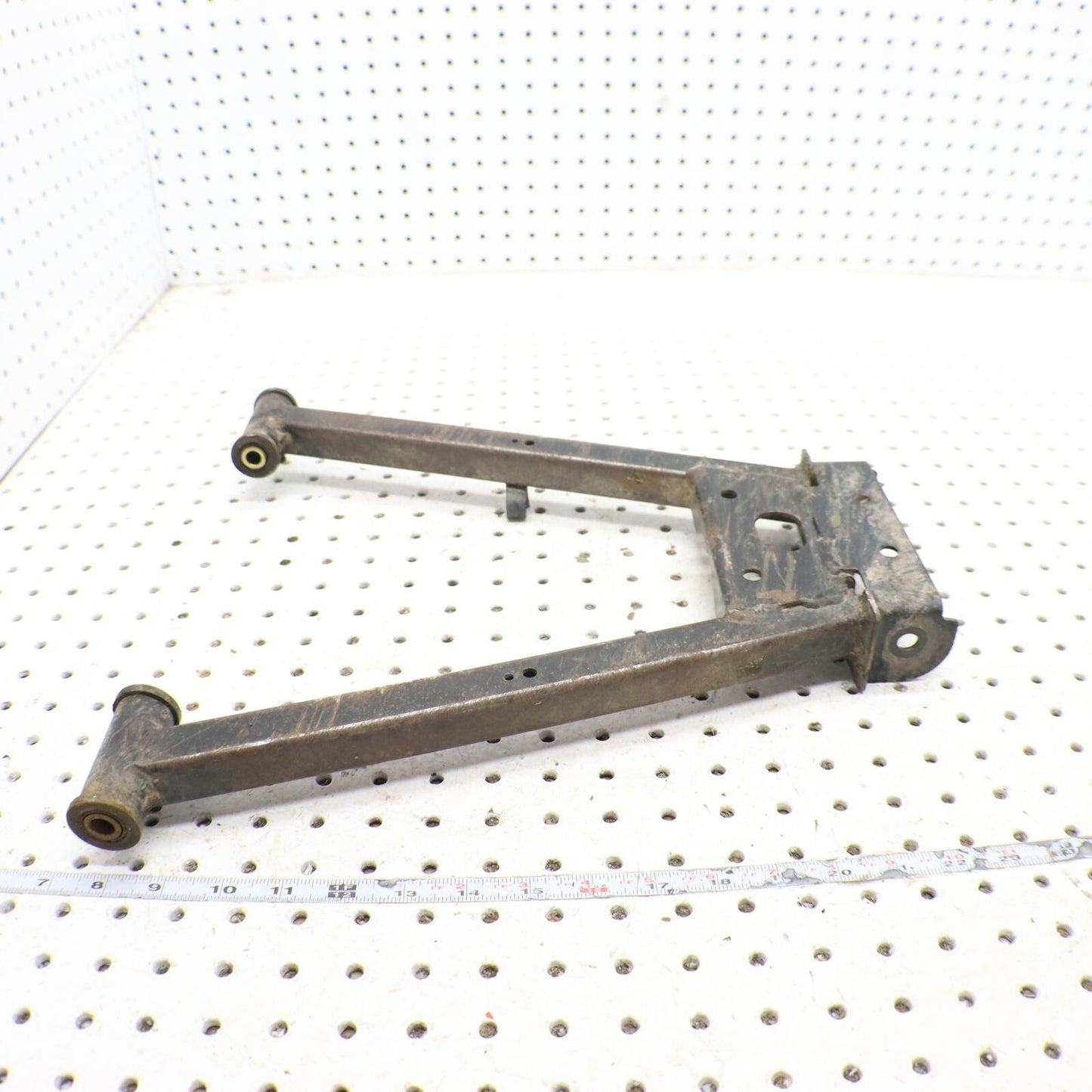 2015 POLARIS RANGER 570 LOWER RIGHT REAR A ARM 1018995-458
