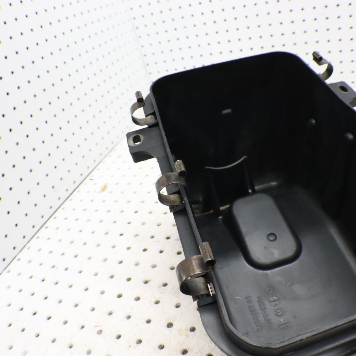 2015 Polaris Sportsman 570 Airbox Air Intake Filter Box 5450387