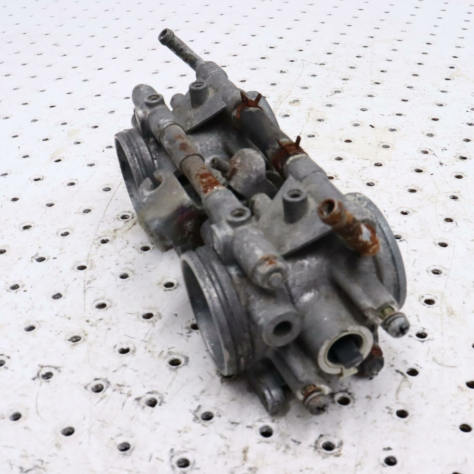 2007 POLARIS SWITCHBACK 600 MAIN FUEL INJECTORS THROTTLE BODIES BODY 1203213