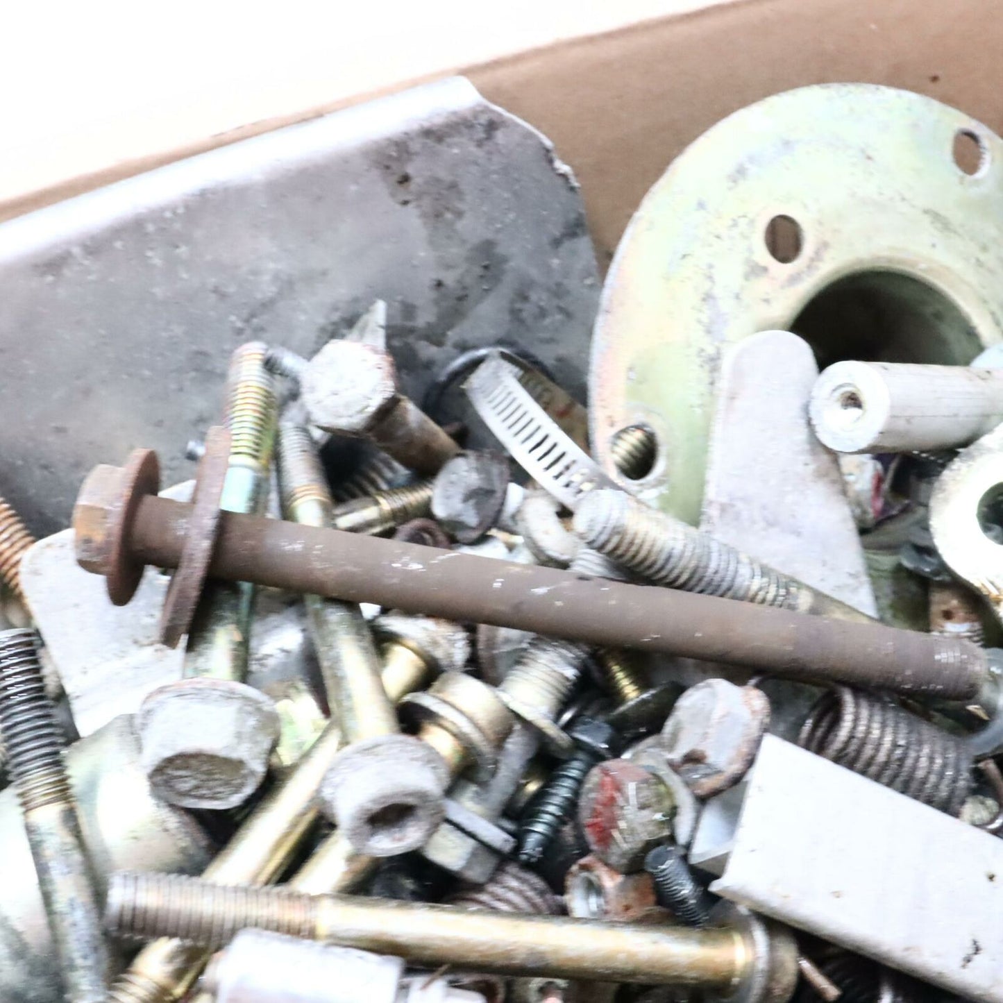 2007 POLARIS IQ 600 MISCELLANEOUS BOLTS HARDWARE NUTS BOLTS FASTENERS BRACKETS