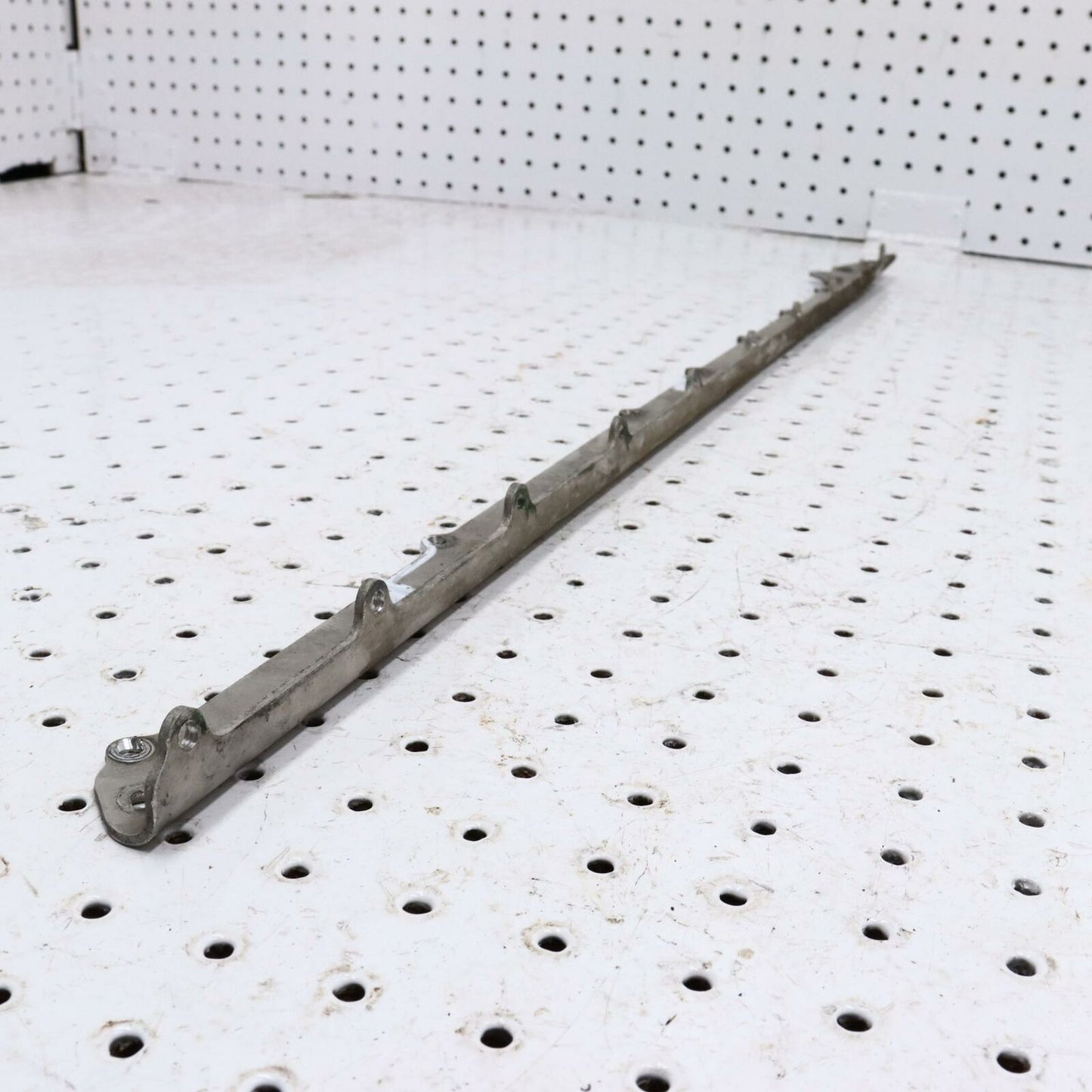 2009 ARCTIC CAT CROSSFIRE 1000 TUNNEL SUPPORT BRACKET RIGHT 5606-402