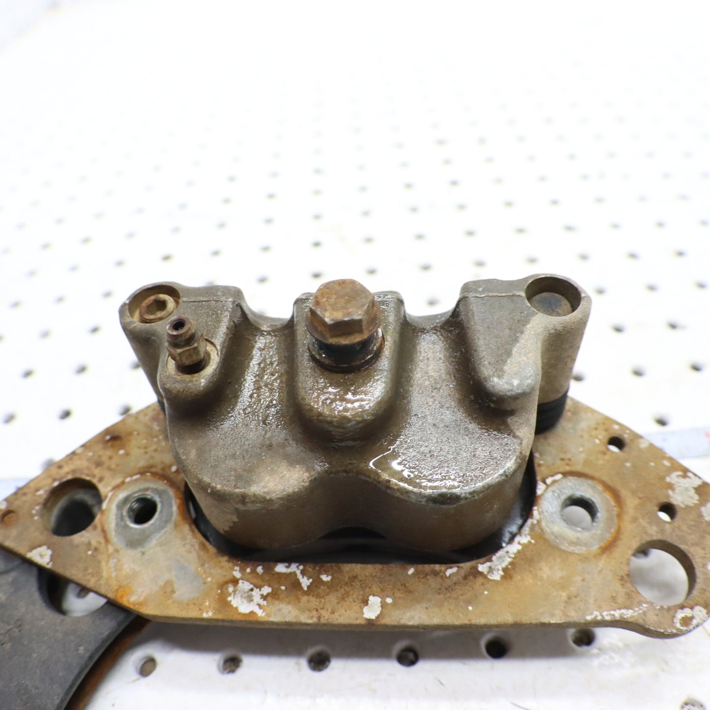 2013 Polaris Ranger Xp 900 Brake Caliper Front LEFT 1911283