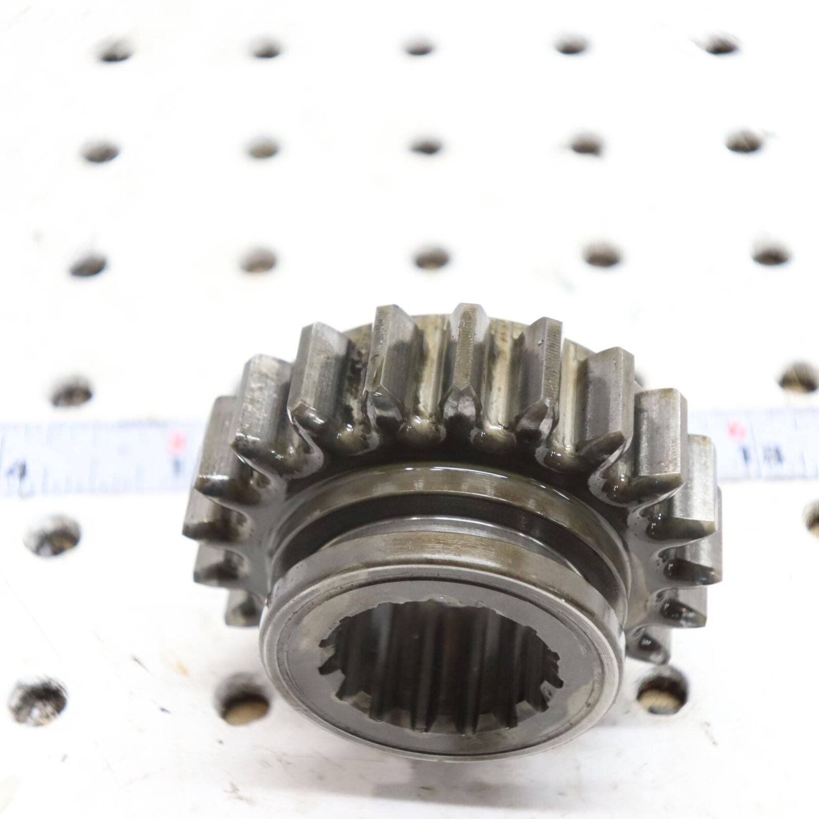 2008 POLARIS SWITCHBACK TURBO CHAIN CASE GEAR SPROCKET 5135601