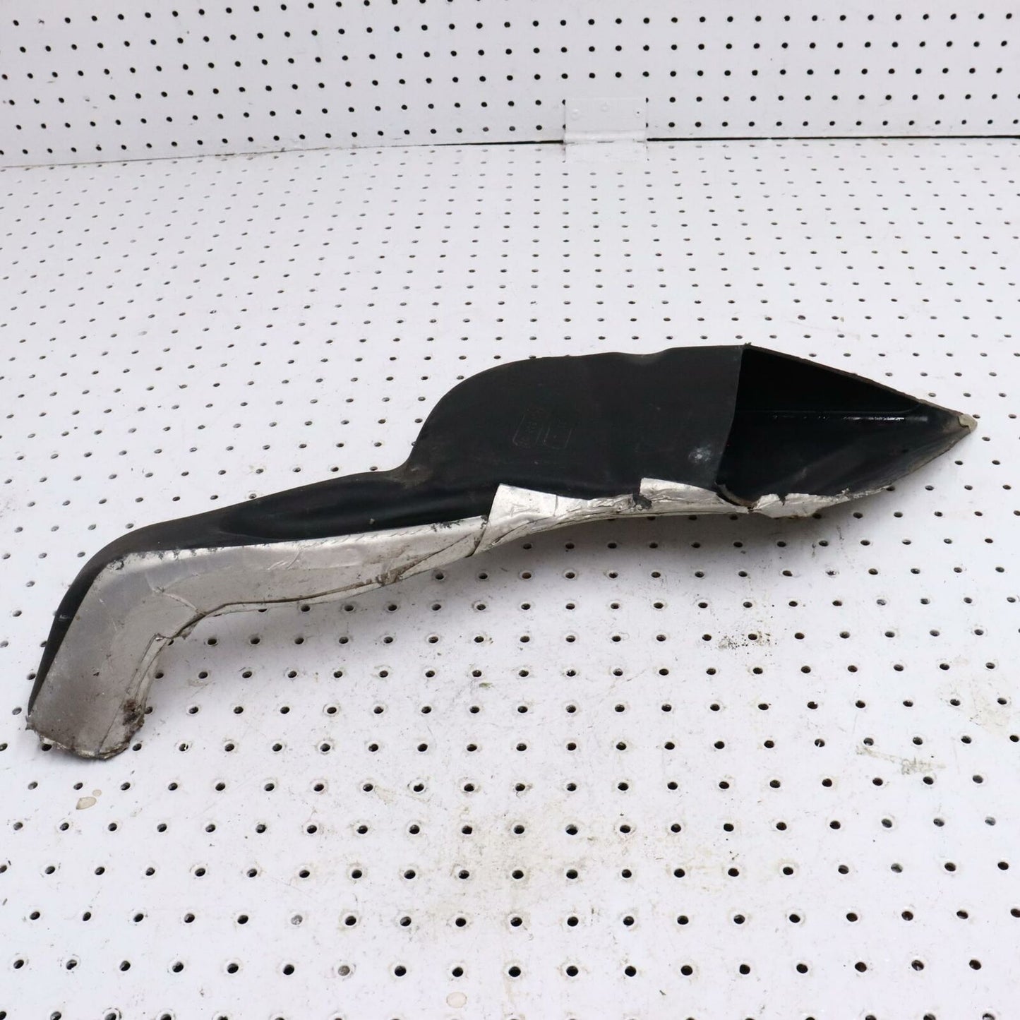 2006 POLARIS FUSION 700 AIR INTAKE BRAKE COOLER DUCT VENT 2633222