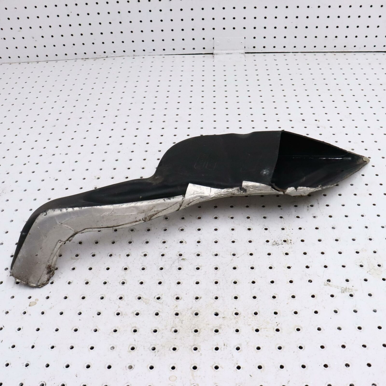 2006 POLARIS FUSION 700 AIR INTAKE BRAKE COOLER DUCT VENT 2633222