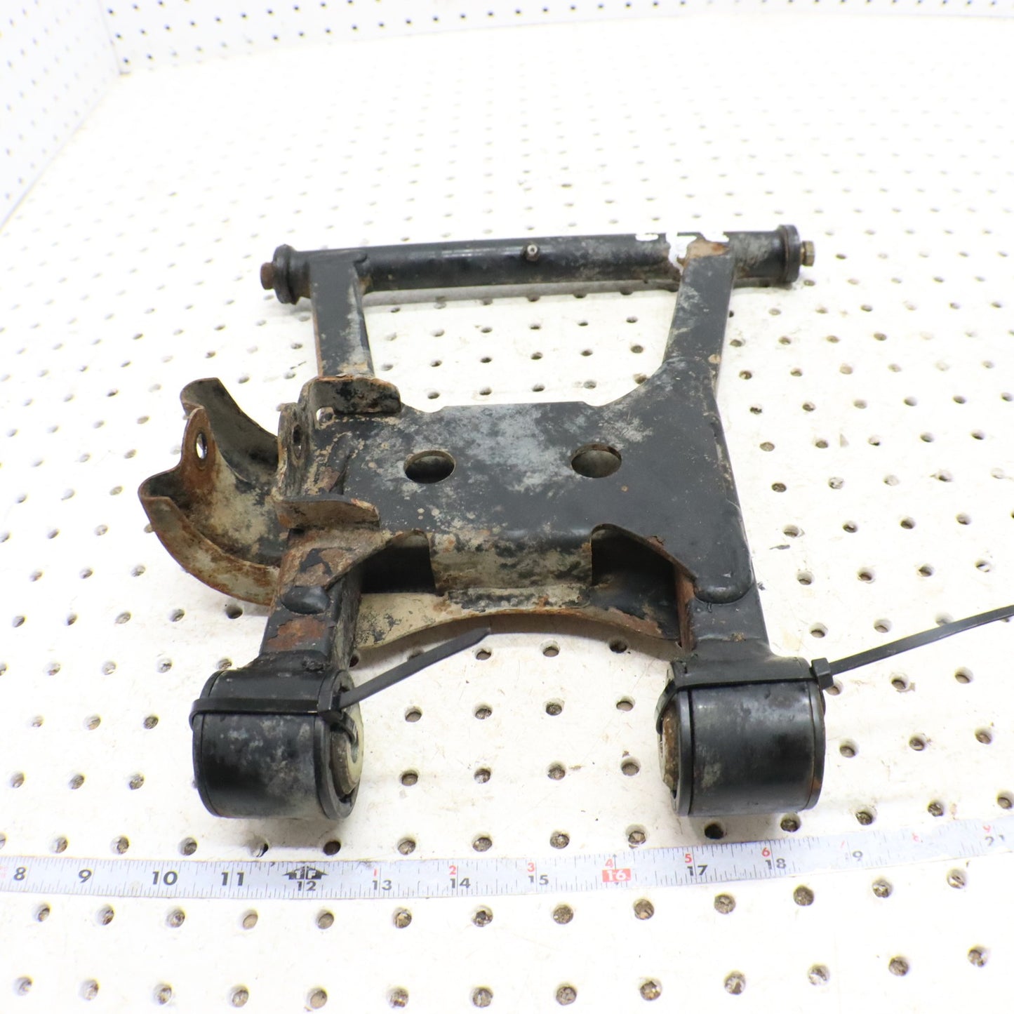 2008 Polaris Sportsman 800 Lower Left Rear Control A Arm 1015888-067