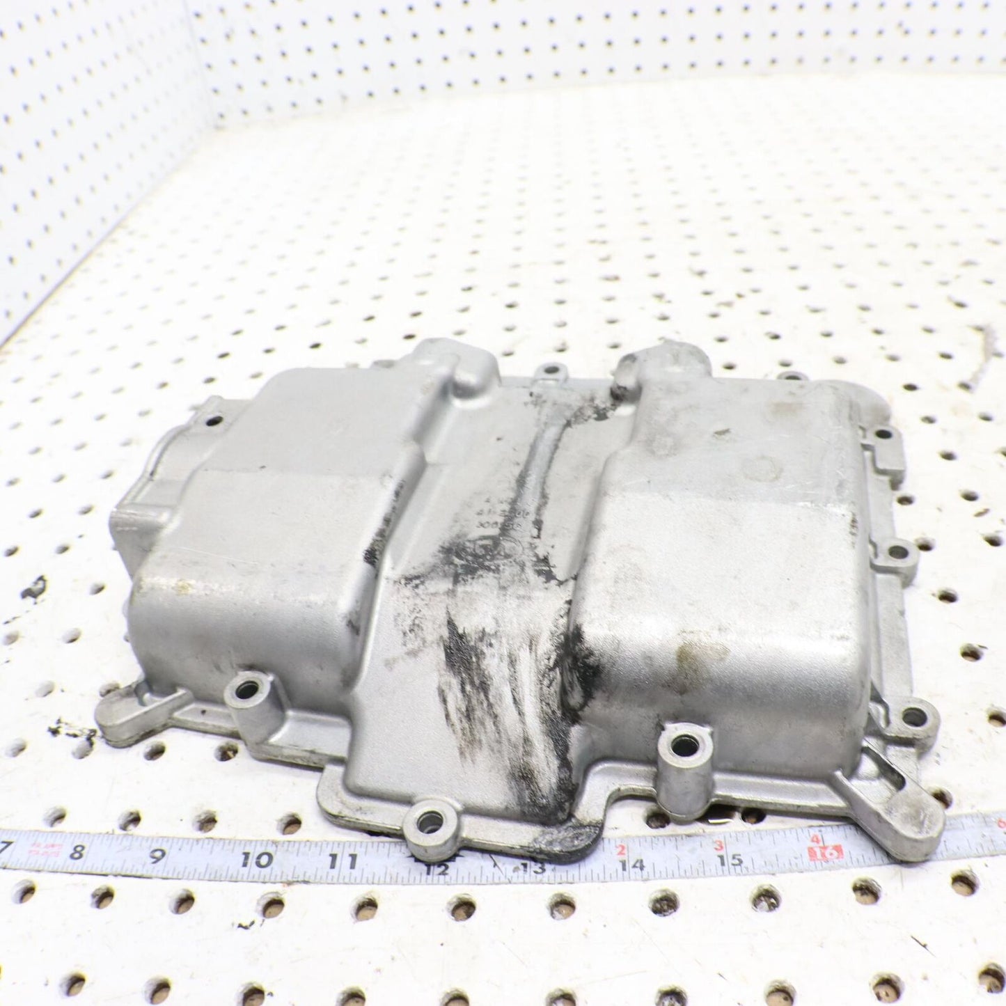 2008 POLARIS SWITCHBACK TURBO ENGINE MOTOR BOTTOM OIL PAN COVER 0452985