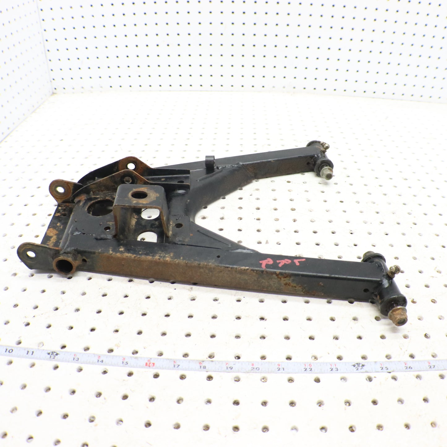 2013 Polaris Ranger Xp 900 Lower Right Rear Control A Arm 1018461-458
