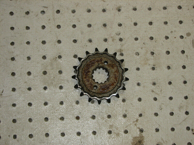 2003 HONDA SHADOW 750 VT750DCB FRONT SPROCKET 17 TOOTH 23801-MBA-000