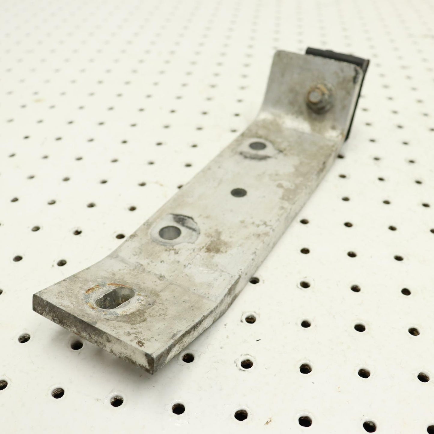 POLARIS ENGINE MOUNT STRAP RIGHT 5245475 5245475
