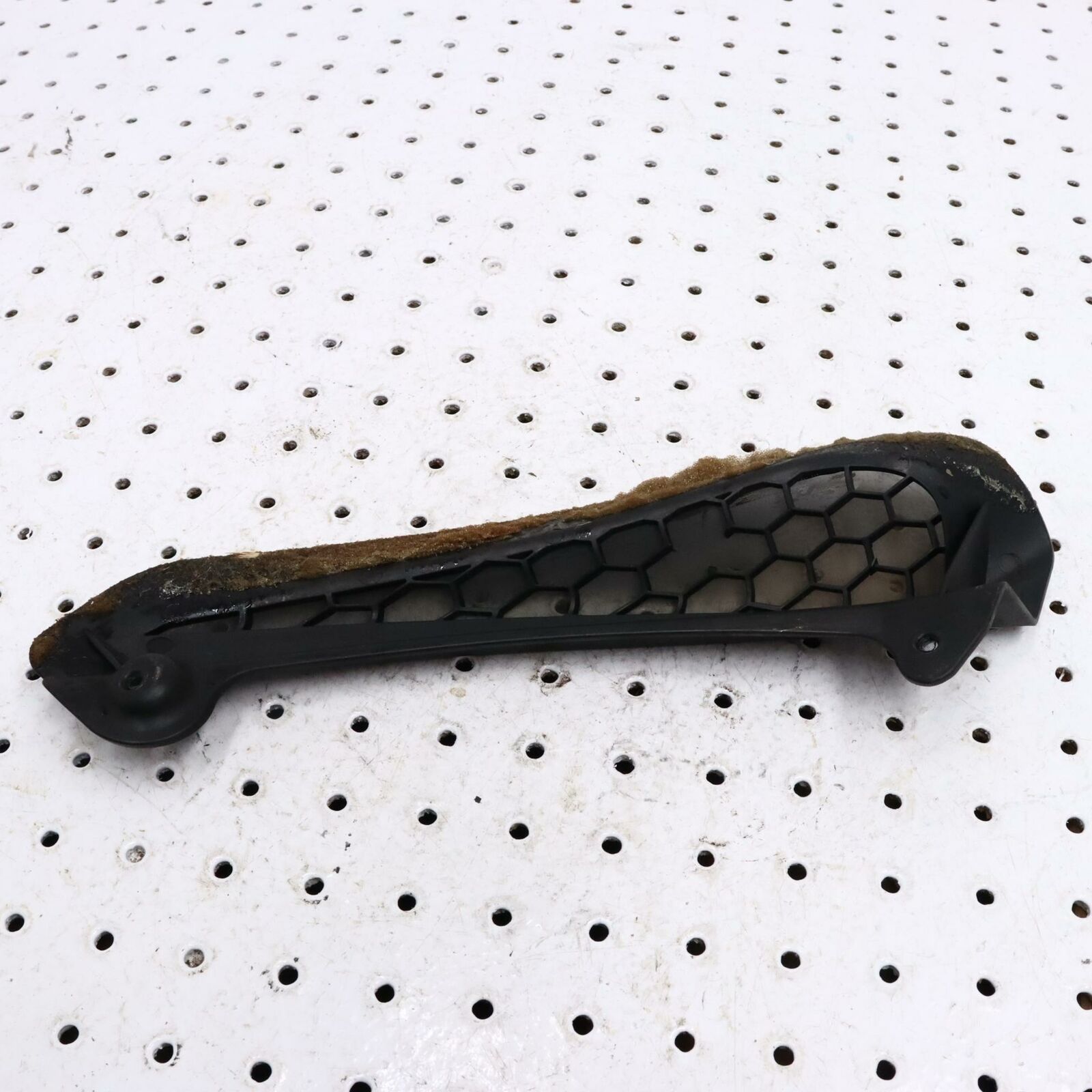 2006 POLARIS SWITCHBACK SCREEN-BRAKE VENT, BLK 5436408-070
