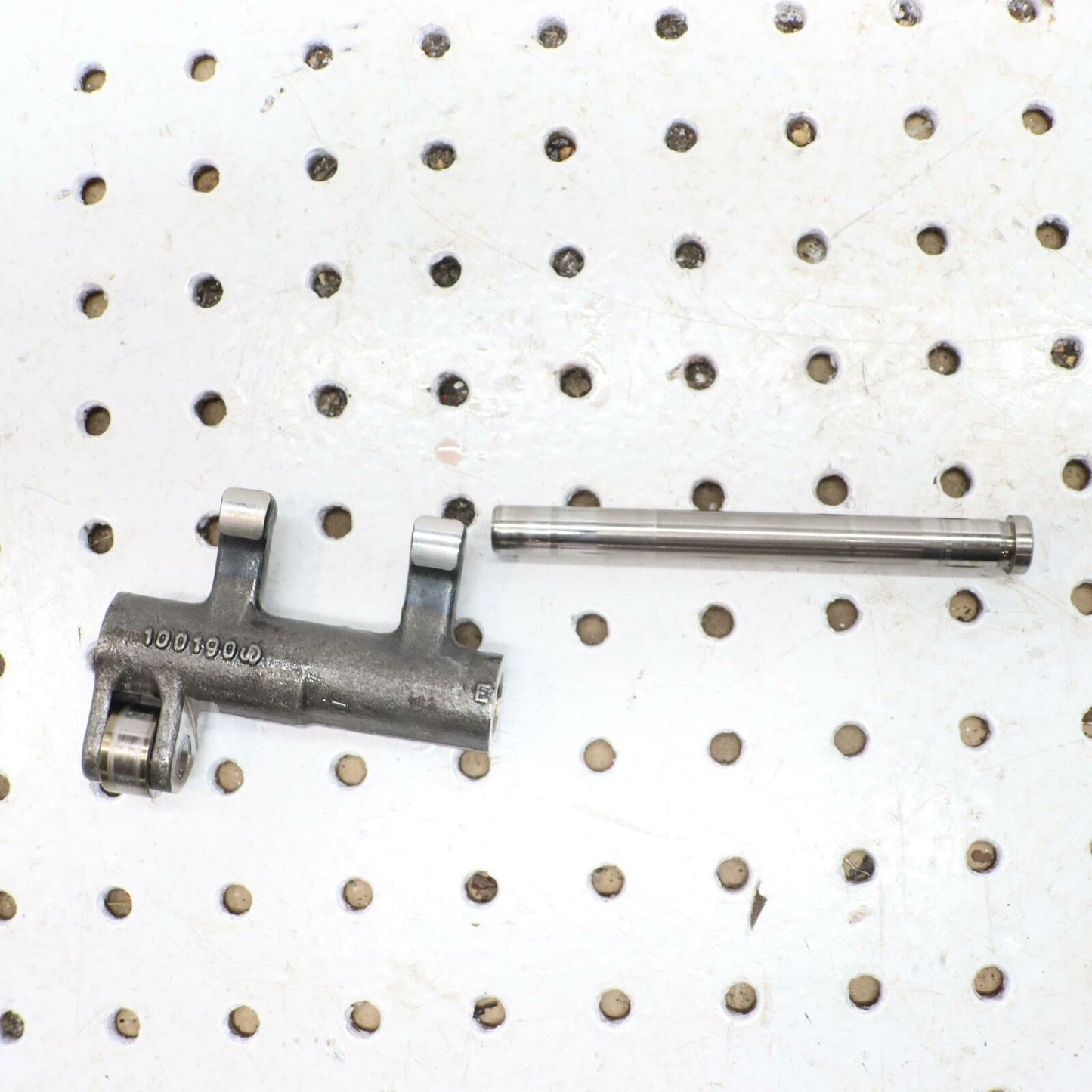 2006 POLARIS SWITCHBACK ASM. , ROCKER ARM, LONG 0451972