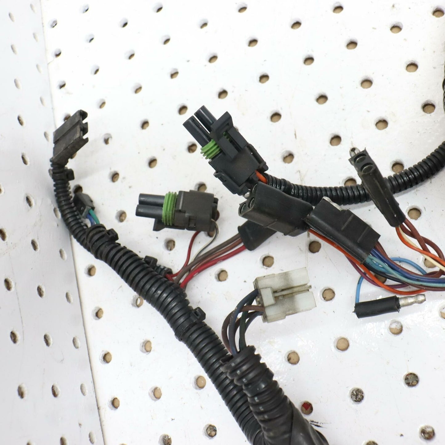 2006 POLARIS SWITCHBACK MAIN WIRING HARNESS WIRE LOOM 2410641