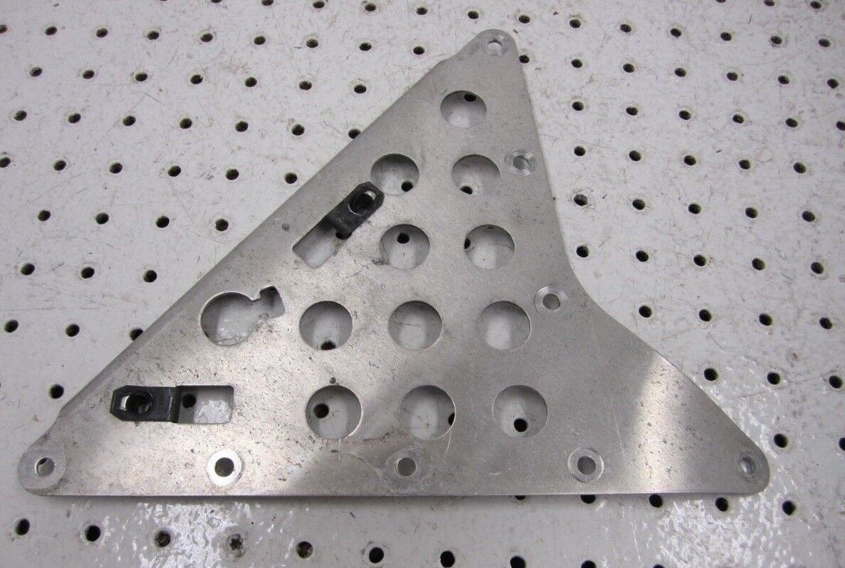 2007 ARCTIC CAT F8 GUSSET STEERING SUPPORT LEFT 0607-809